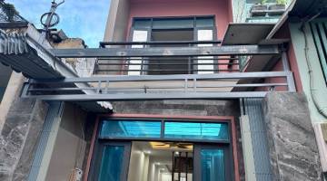 Nhà phố phường Phước Long, TPHCM