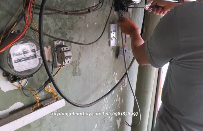 thợ sửa điện nước quận 1