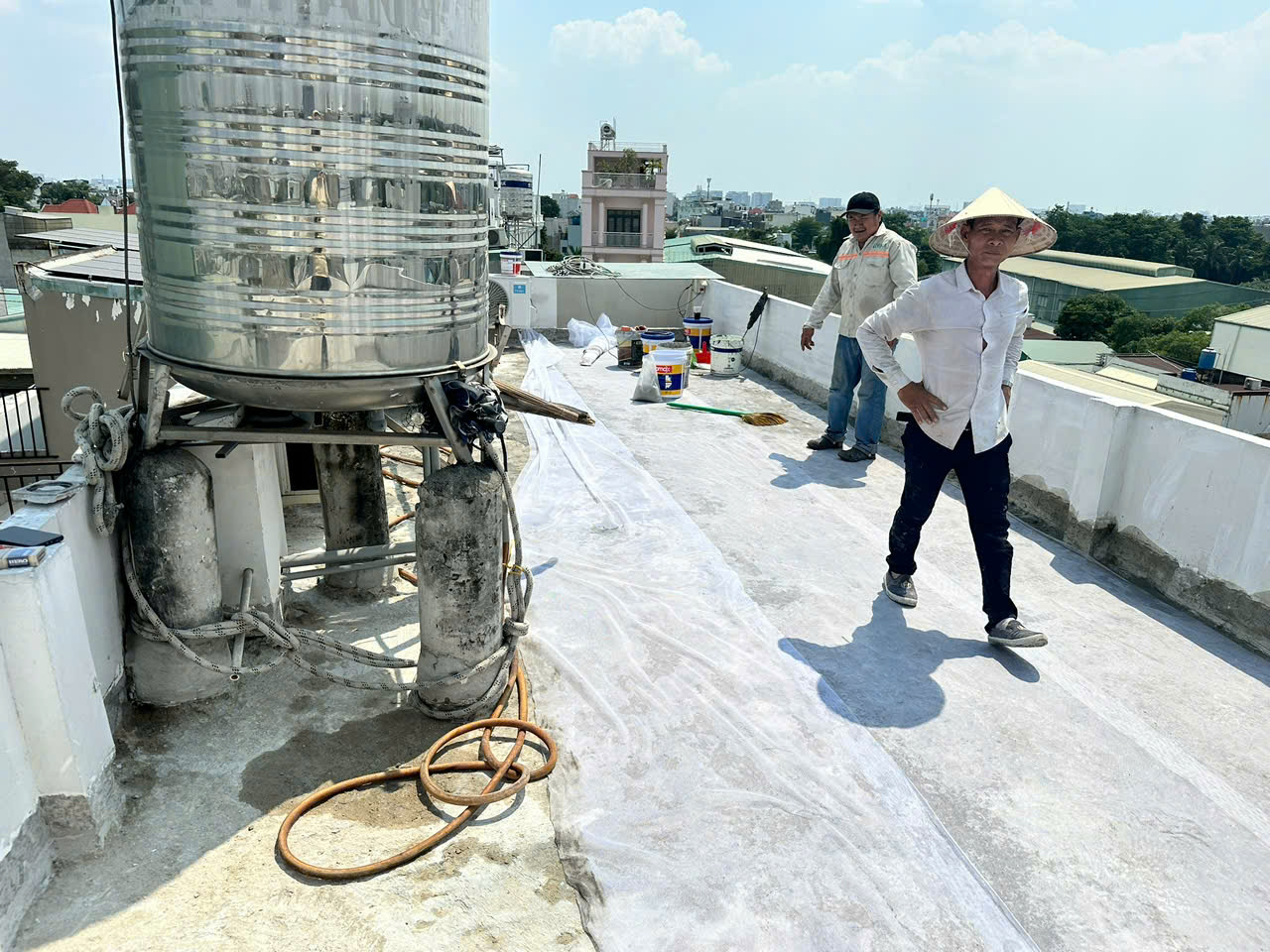 thi công chống thấm sân thượng