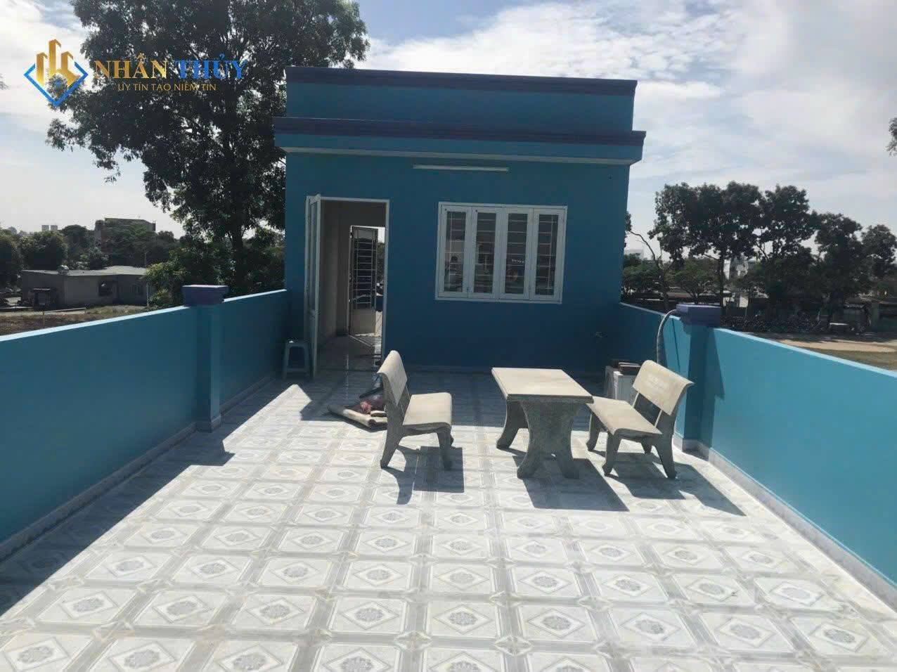 Thi công sơn lại nhà phố tại đường Trường Học Dĩ An