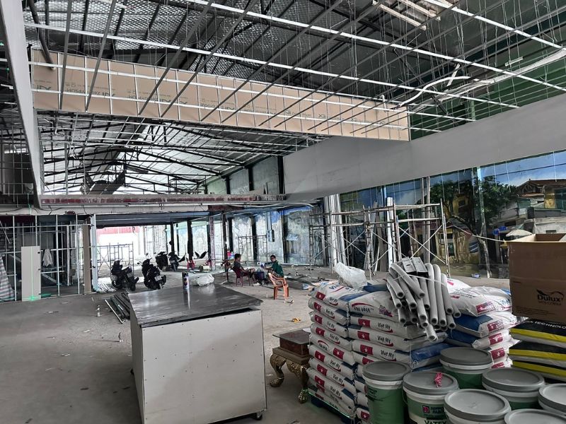 thi công thạch cao, trần và vách