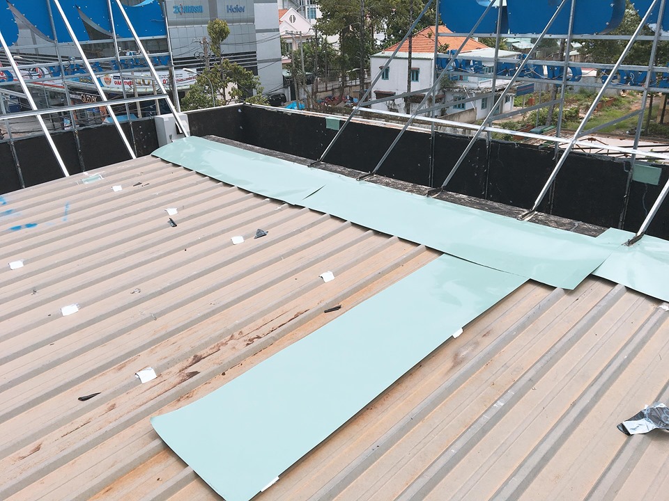 sửa mái tôn dột biên hòa