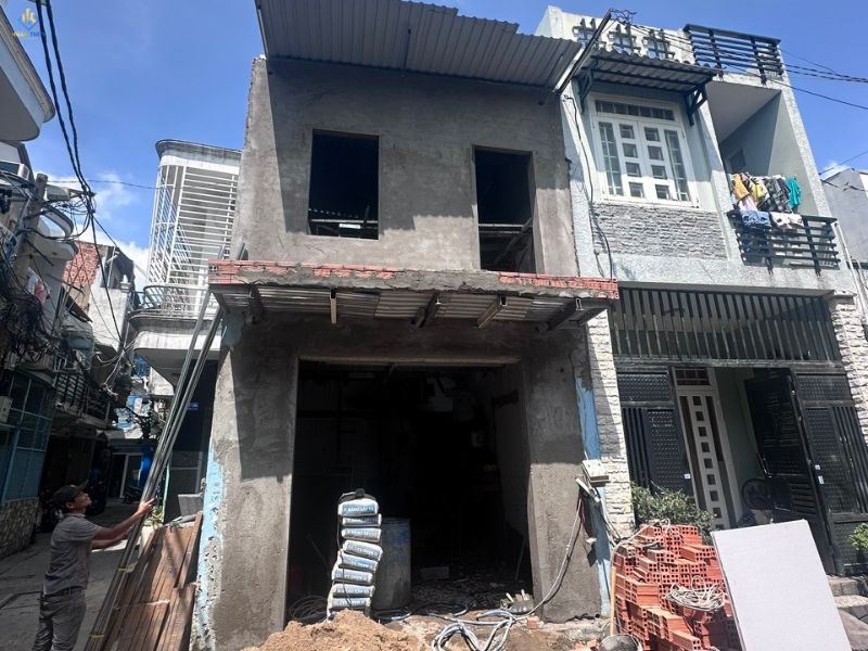 Cải tạo mặt tiền nhà ống