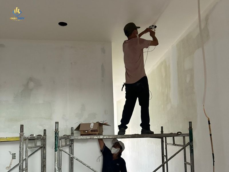 Hệ thống cấp thoát nước được thi công trong quá trình cải tạo nhà cấp 4