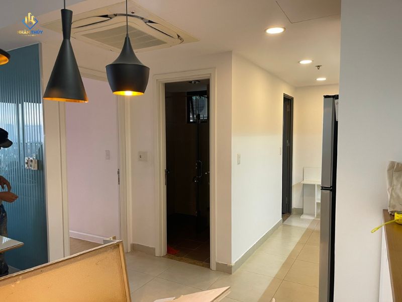 Khu bếp căn hộ Masteri Thảo Điền trong quá trình cải tạo