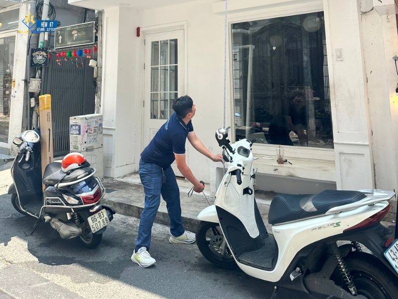 Nhân Thủy đo đạc hiện trạng trước khi bóc tách khối lượng sửa nhà