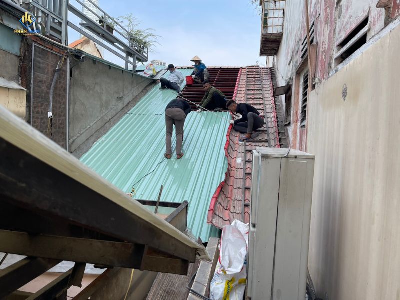 Thợ Nhân Thủy thi công cải tạo nhà tại Bình Chánh