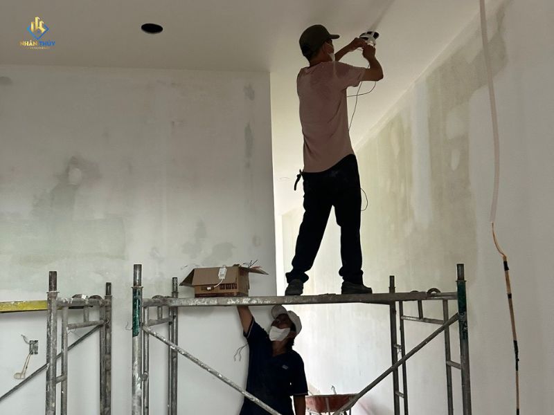 Thi công hệ thống điện và chiếu sáng tại nhà anh Thái Hòa Long Thành