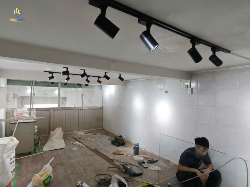 Công trình tại Quận 11 sau khi sửa chữa gần hoàn thiện