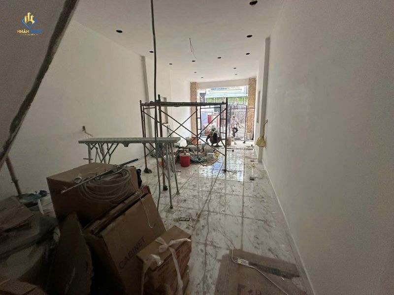 trần tường được trét bột