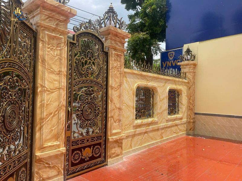 Thi công tạo hiệu ứng sơn giả đá cẩm thạch