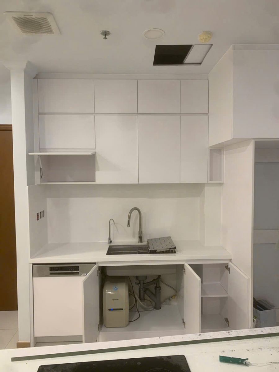 Hệ tủ bếp căn hộ Central 3 sau hoàn thiện